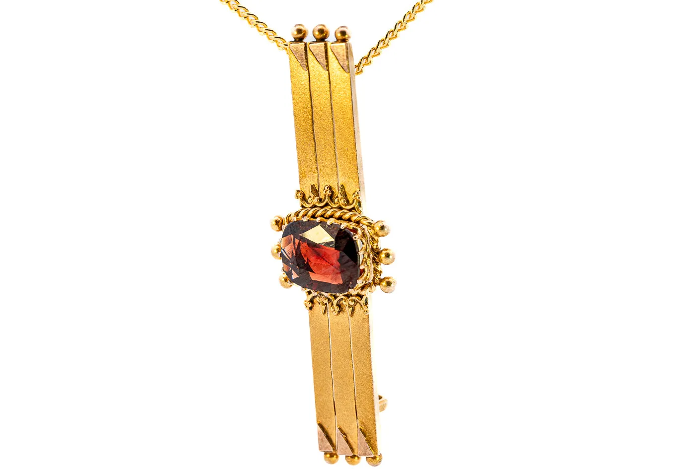 Antique Circa 1900 9ct Yellow Gold Garnet Brooch