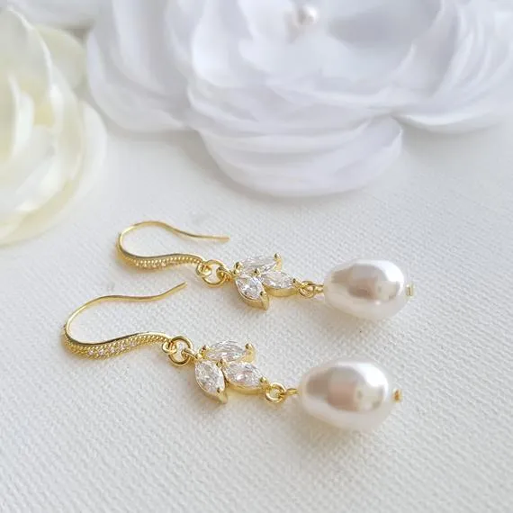 Dangle Pearl Earrings in Rose Gold-Leila