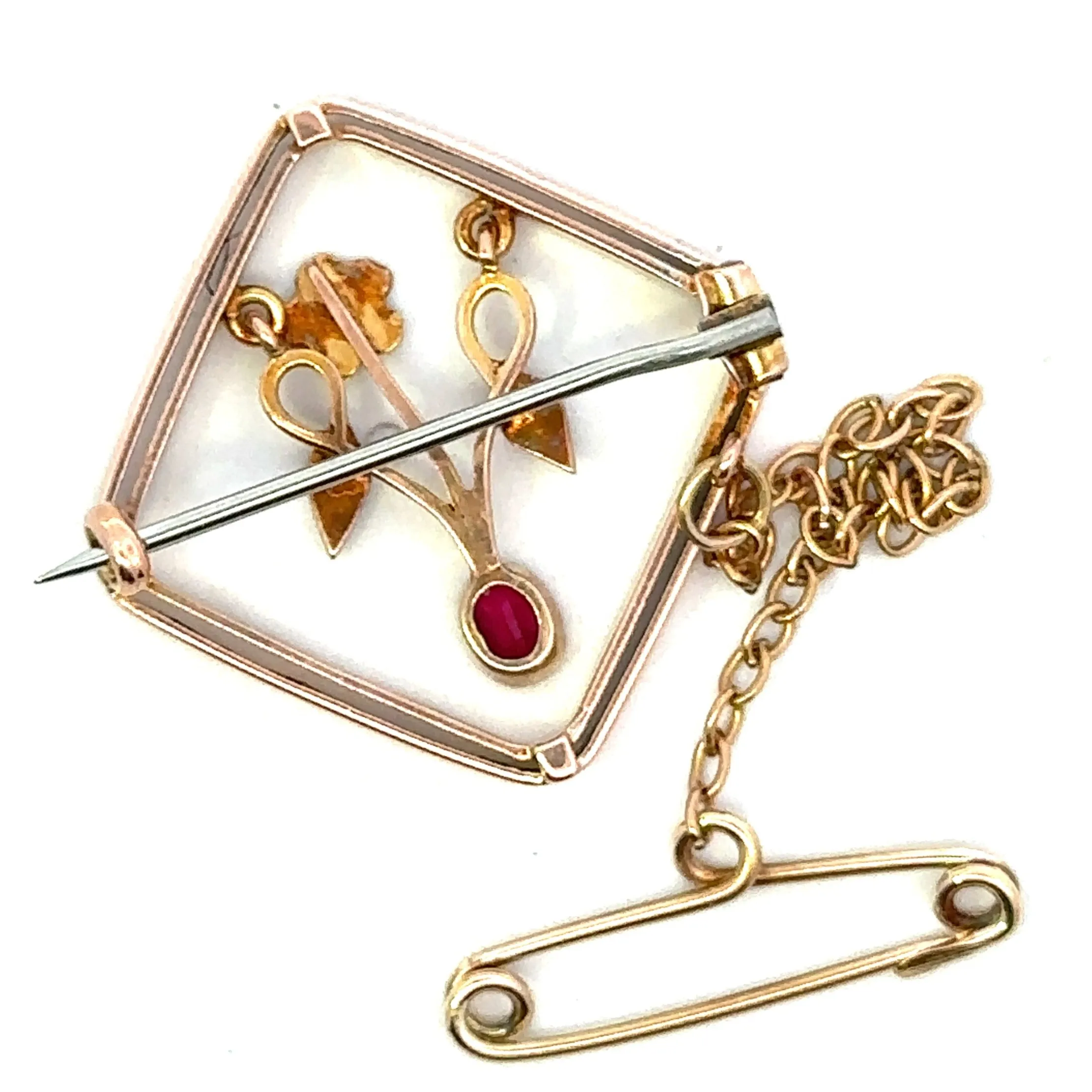 Delightful 9ct Yellow Gold Ruby and Pearl Brooch