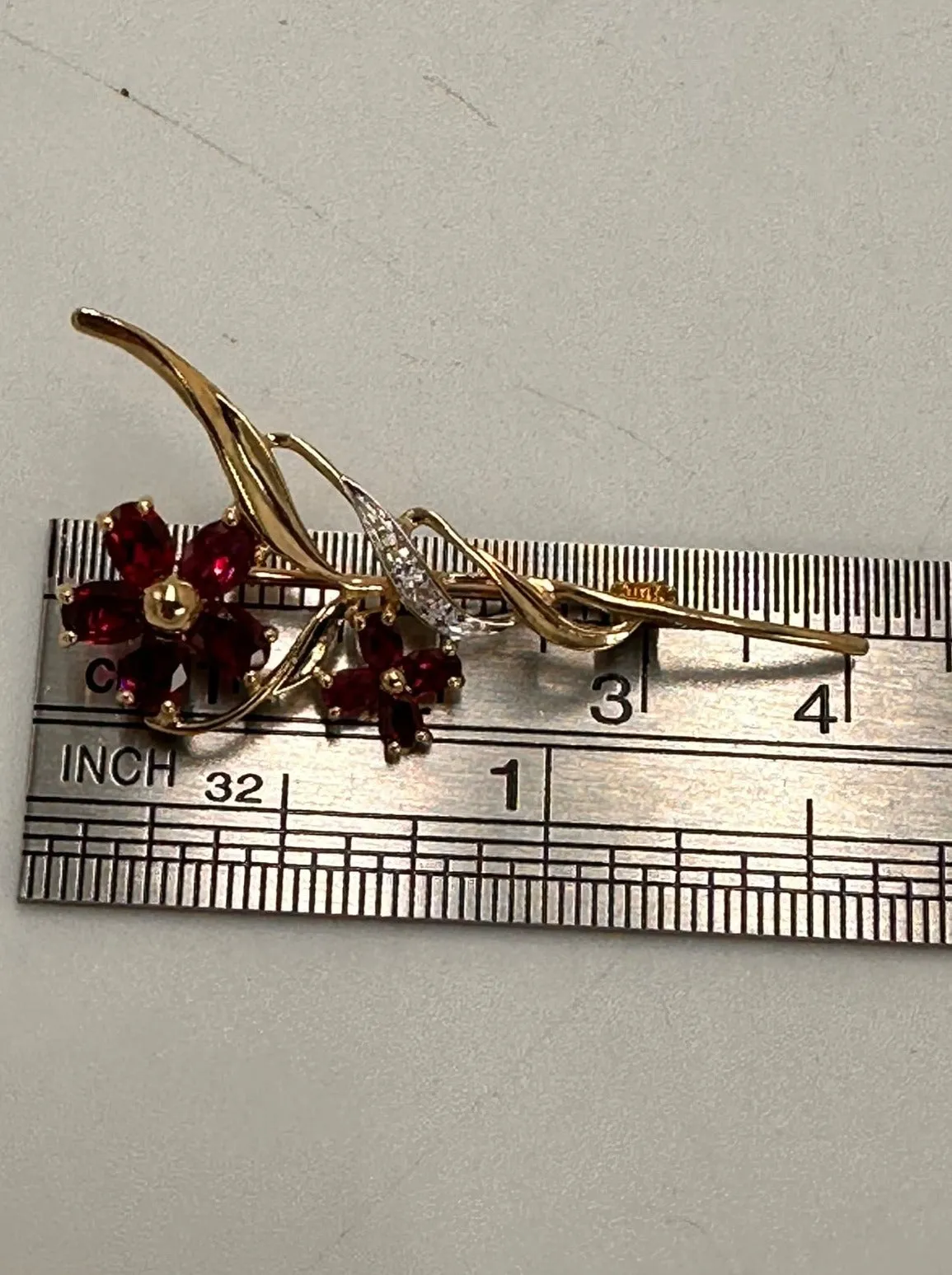 Elegant 9ct Yellow Gold Brooch with Synthetic Ruby & Diamonds Sustainable Luxury