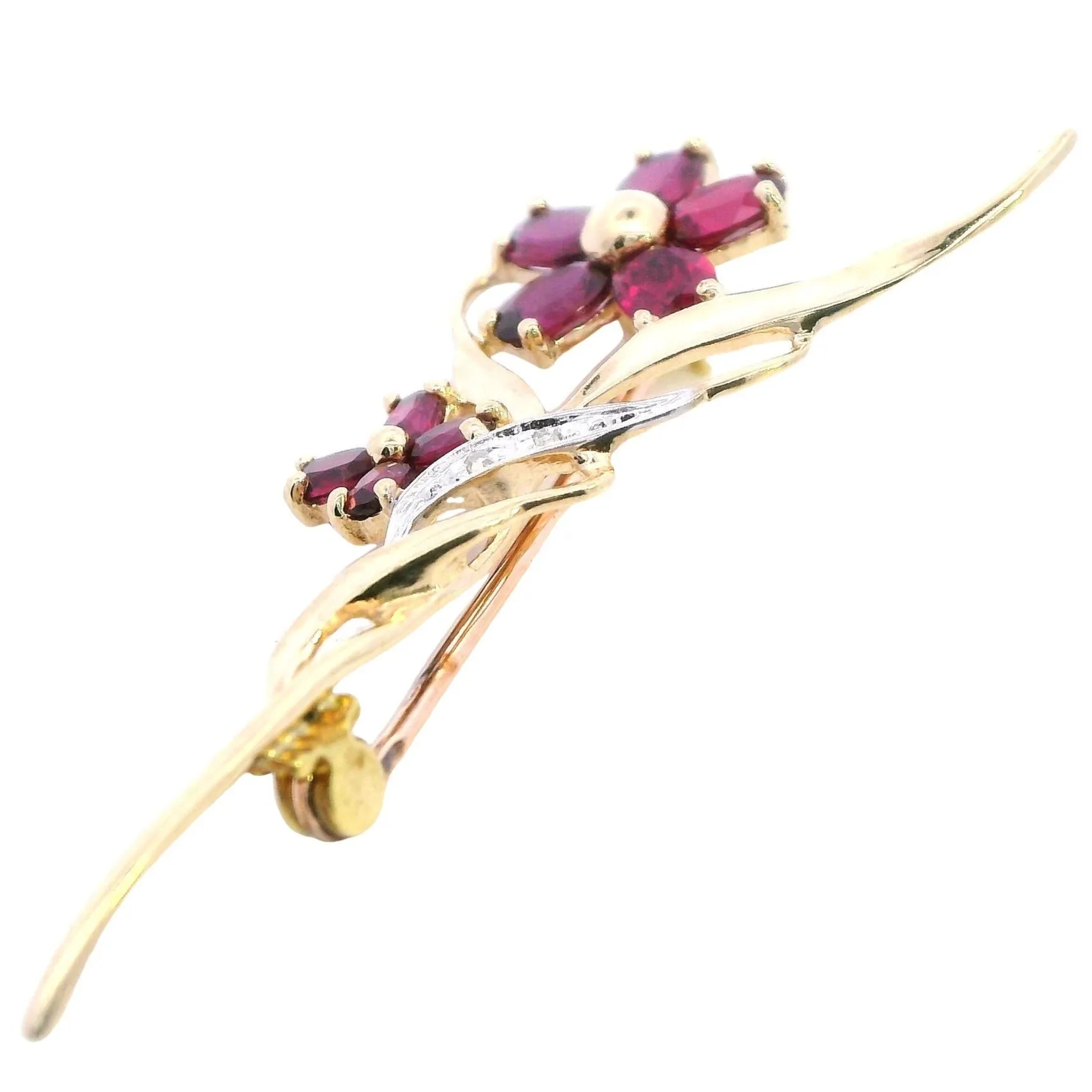 Elegant 9ct Yellow Gold Brooch with Synthetic Ruby & Diamonds Sustainable Luxury