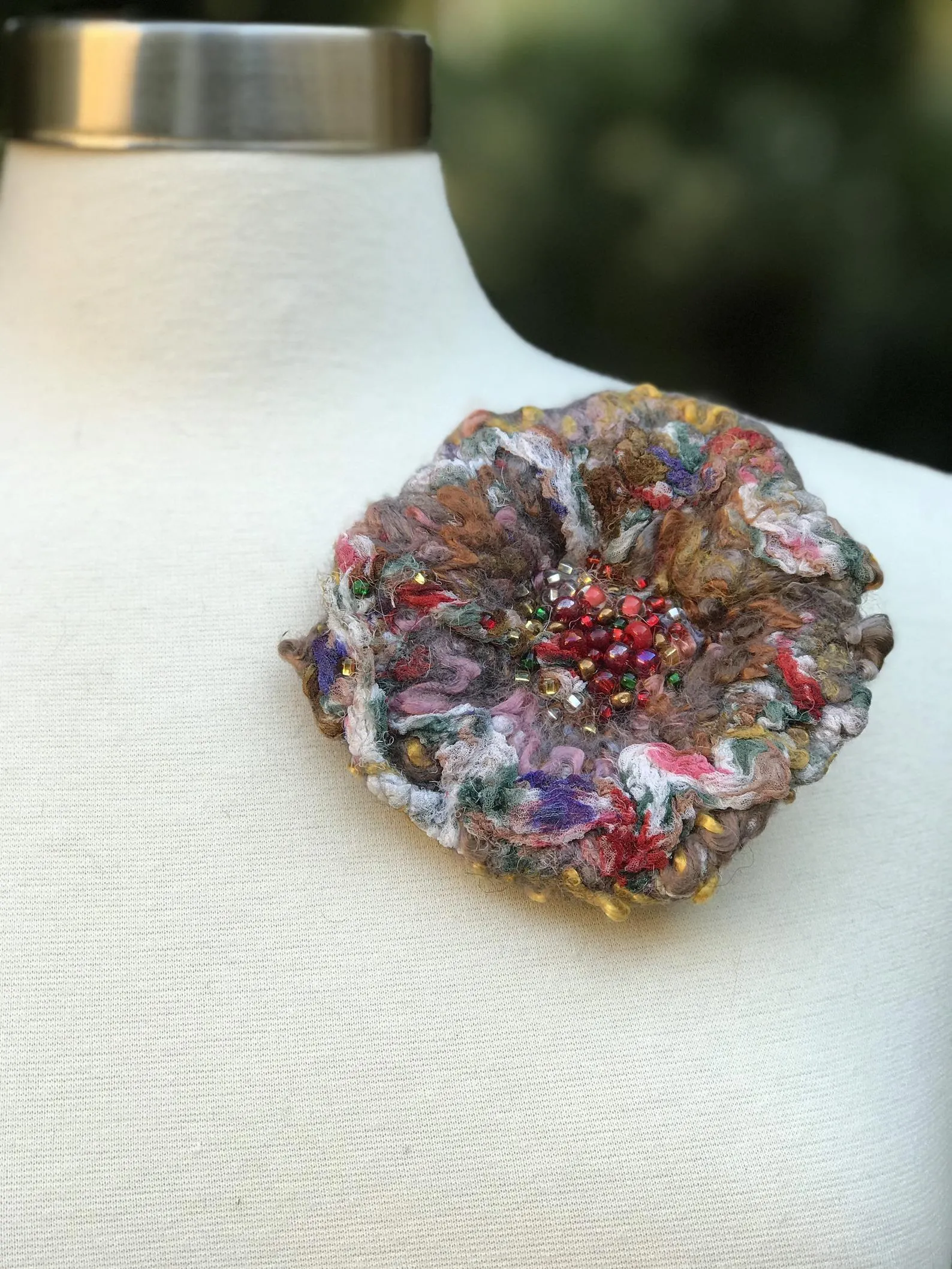 Felt Wool Brooch with Silk Chiffon, Needle Felted Brooch Embroidered with Beads, Felt Wool Pin, Wool Accessories, Beautiful Wool Brooch