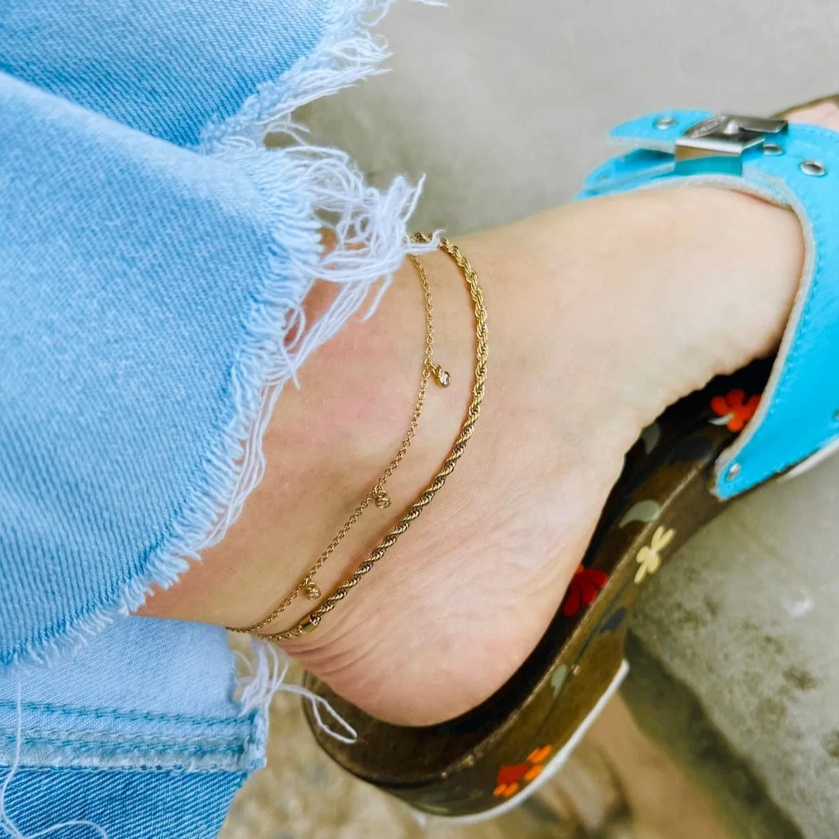 Gold Twisted Chain Anklet with Pearl