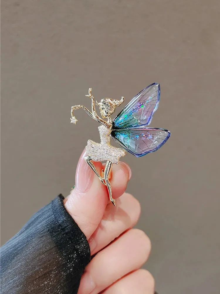 Little Bee Insect Brooch for Women Men Yellow Crystal Zircon Alloy Lapel Pins Suit Shirt Corsage Party Banquet  Vinatge Jewelry