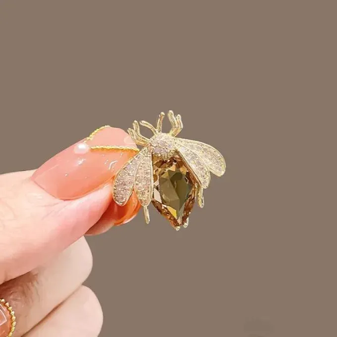 Little Bee Insect Brooch for Women Men Yellow Crystal Zircon Alloy Lapel Pins Suit Shirt Corsage Party Banquet  Vinatge Jewelry