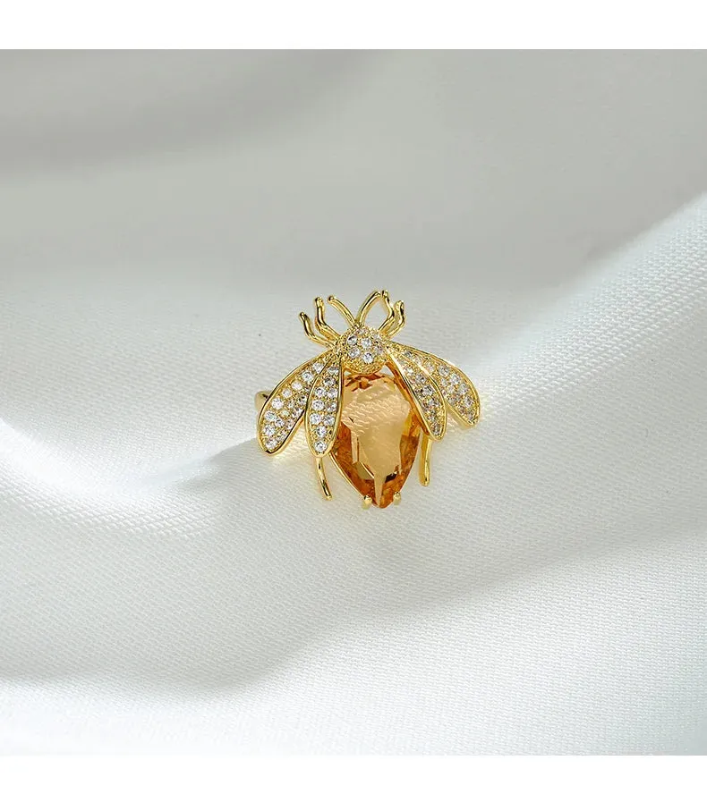 Little Bee Insect Brooch for Women Men Yellow Crystal Zircon Alloy Lapel Pins Suit Shirt Corsage Party Banquet  Vinatge Jewelry