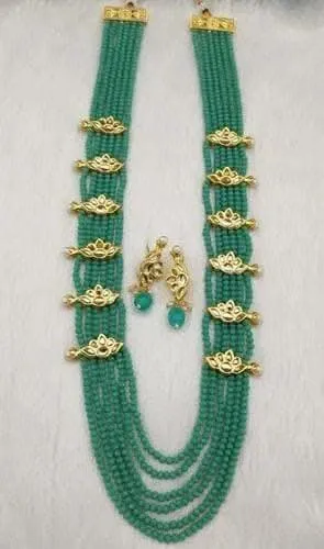 Lotus kundan green color brouch necklace set