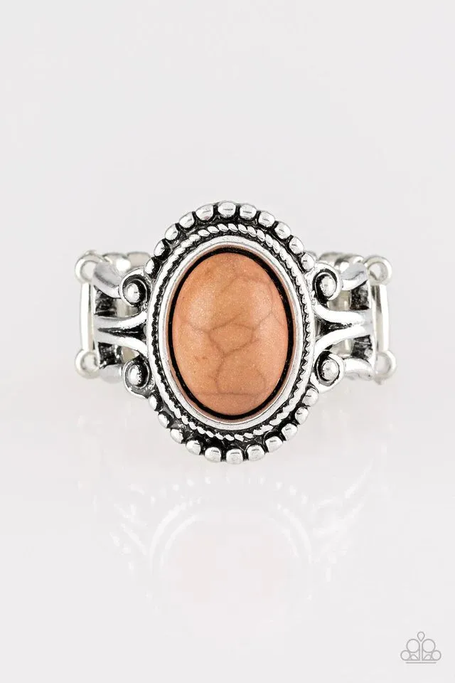 Paparazzi Ring ~ All The Worlds A STAGECOACH - Brown