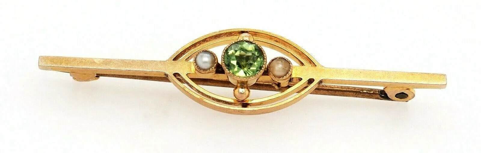 Peridot & Pearl 9ct Yellow Gold Brooch