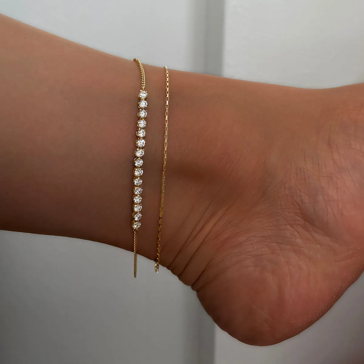 Reen crystal anklet