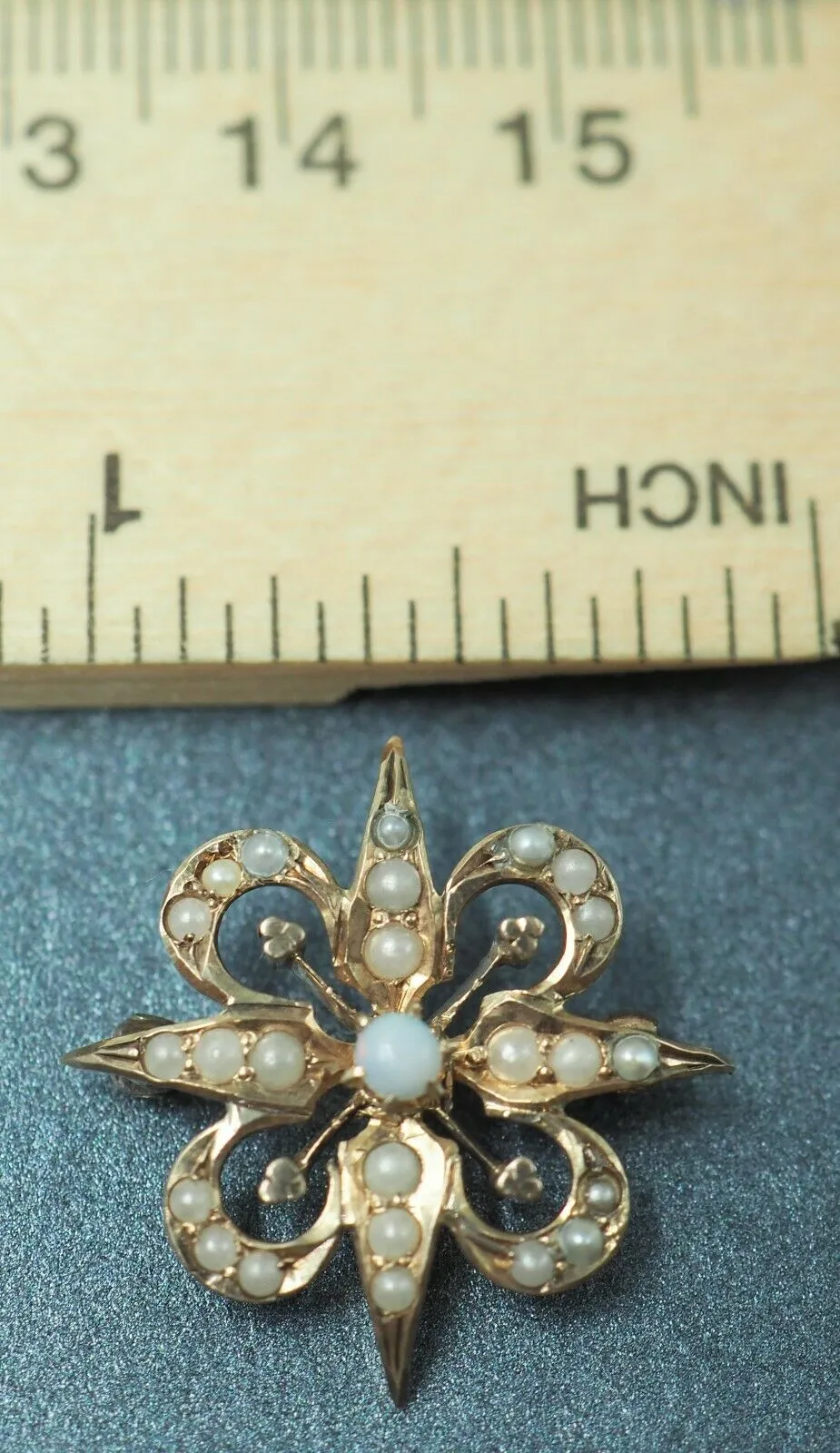 Seed Pearl Art Nouveau Style 9ct Yellow Gold Brooch