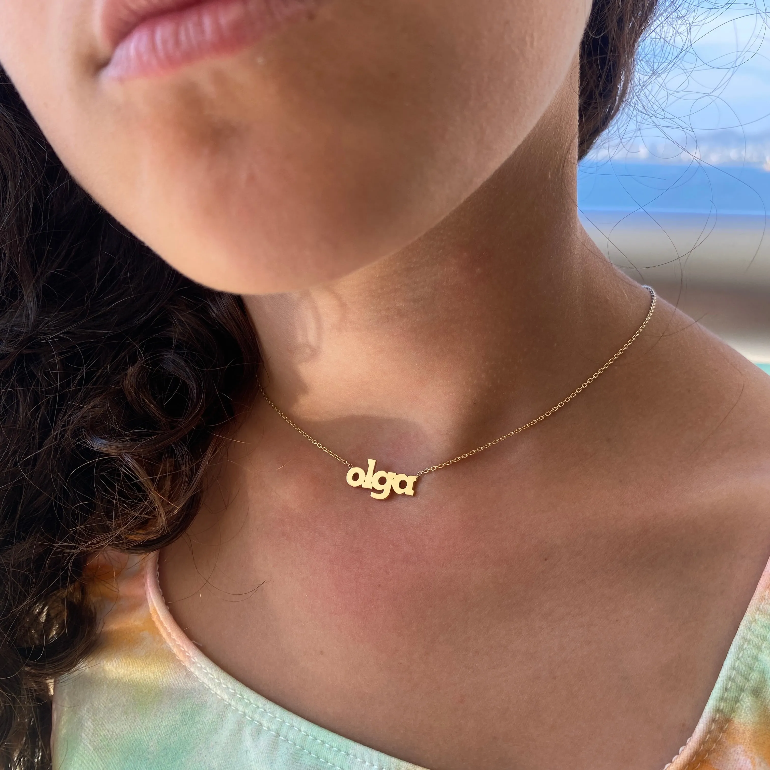 Solid Gold Single Name Necklace