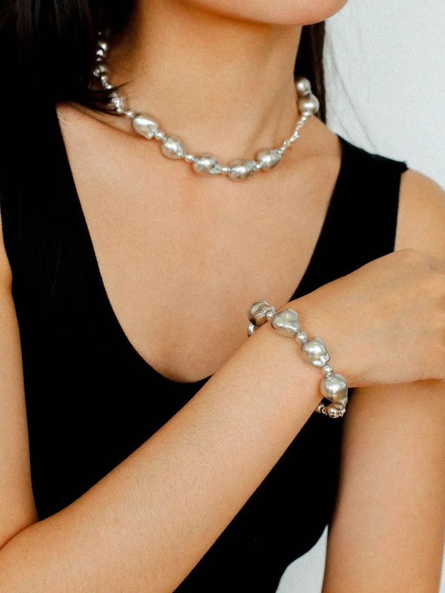 Stylish Baroque Pearl and Bead Beaded Necklace with OT Clasp