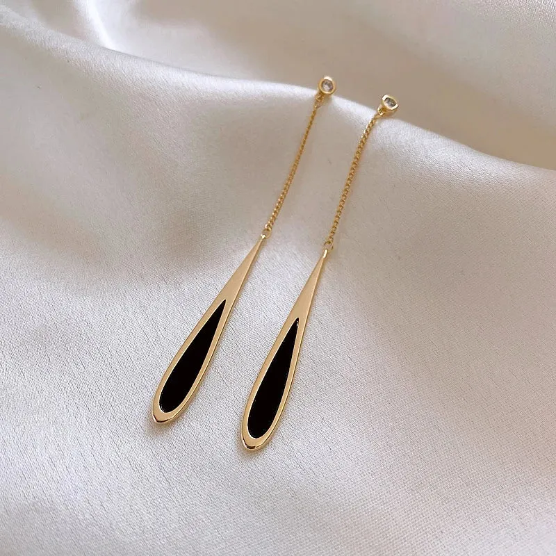 VAIGE Elegant Black and Gold Water Drop Tassel Earrings