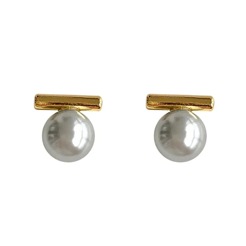 VAIGE Elegant Gold Pearl Stud Earrings