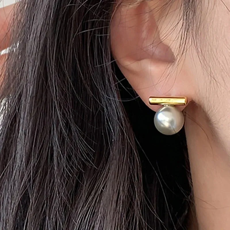 VAIGE Elegant Gold Pearl Stud Earrings